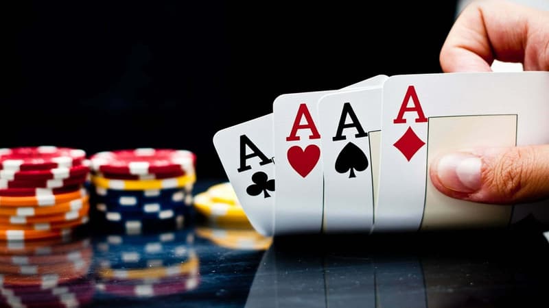 Tổng quan luật chơi của một ván Poker